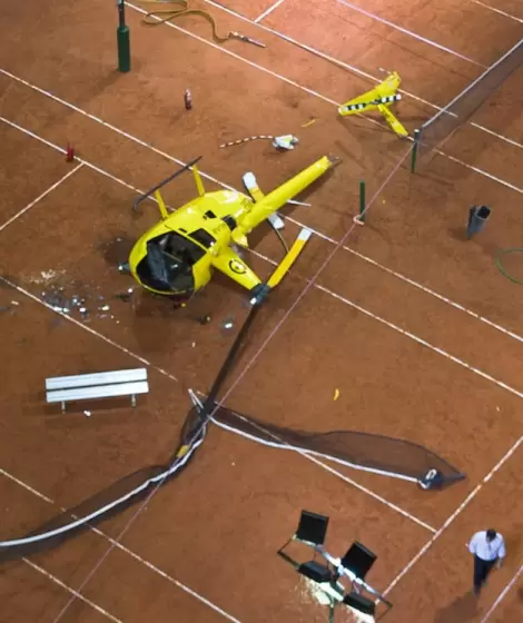 Un helicptero cay sobre las canchas de tenis