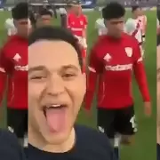 La peor de las sanciones para Uriel Hamra, el chico que se burló de los jugadores de River en la Bombonera