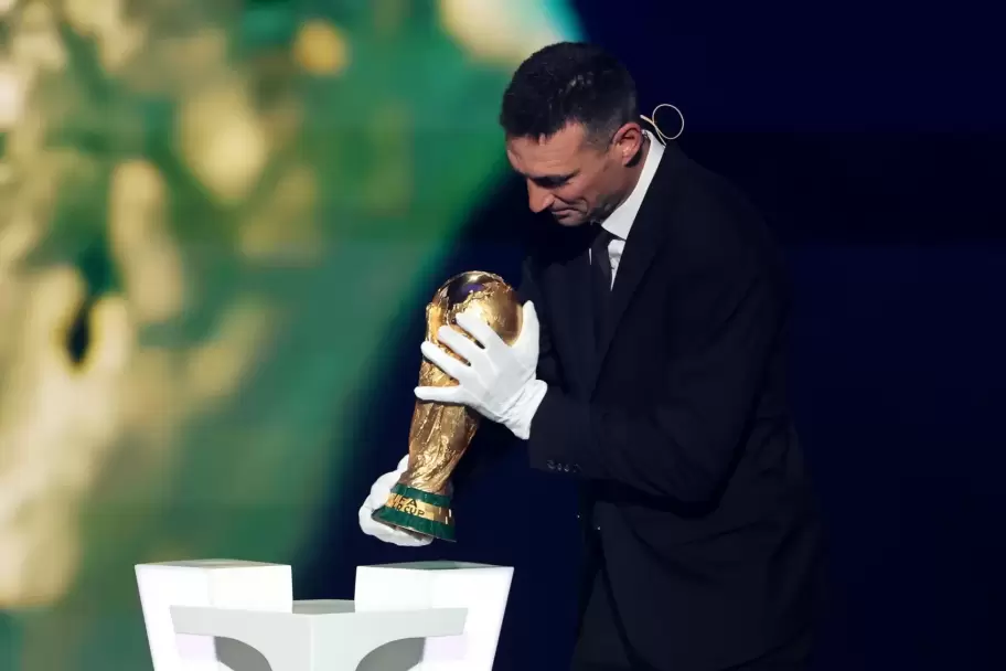 Scaloni en el sorteo del Mundial 2026