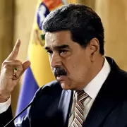Intempestivamente, Maduro deporta a tres periodistas argentinos: "Sin ninguna explicación"