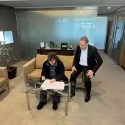 Milei acelera su ofensiva laboral con un video épico y una reforma que recorta derechos: "Por mas crecimiento y prosperidad"