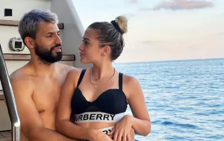 Kun Agero y Sofa Calzetti