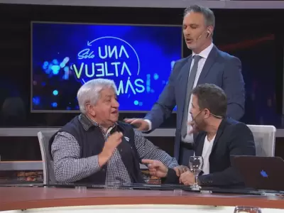 El cruce de Tetaz y Piumato cargado de insultos y descalificaciones