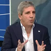 Caputo defendió la ampliación de las bandas cambiarias: "Veo un 2026 espectacular"
