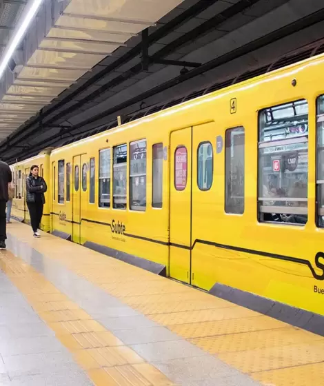 Mayo arranca con aumentos en transporte, peajes, agua y prepagas