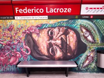 Trabajadores del subte liberaron molinetes en la estaci�n Federico Lacroze