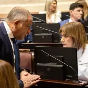 Una reforma laboral exprés y un Congreso en modo escribanía: el Senado acelera el debate a pedido del Gobierno