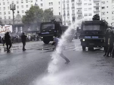 Represi�n en Congreso