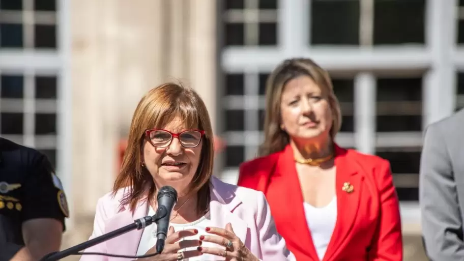 Patricia Bullrich y Alejandra Monteoliva