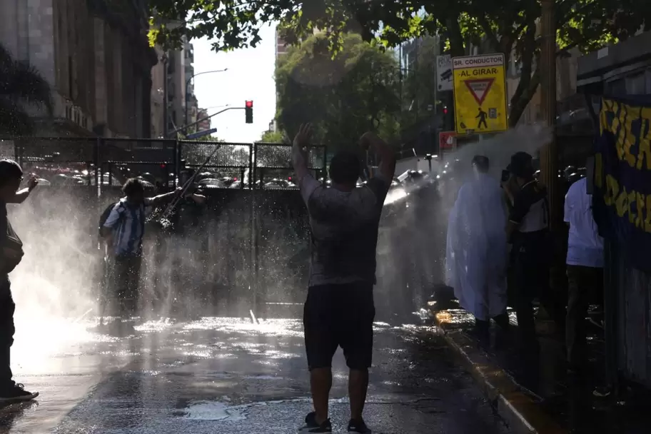 Represi�n en el Congreso