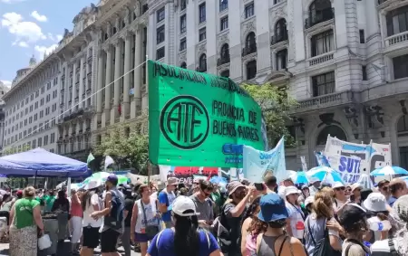 Marcha impulsada por la CGT en contra de la reforma laboral de Javier Milei