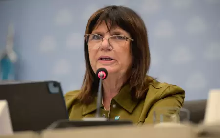 Patricia Bullrich y un nuevo gesto que revel� la fuerte interna dentro de LLA.