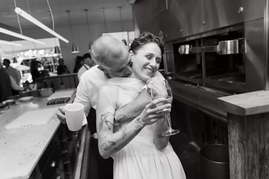 En abril de este a�o, Christian Petersen y Sof�a Zelaschi se casaron