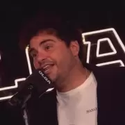 Homero Pettinato dijo que Sofi Gonet "no pas� el control de armas" y estall� todo en los Premios Olga 2025