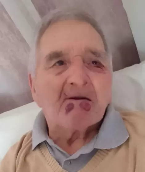 H�ctor Salas, de 89 a�os