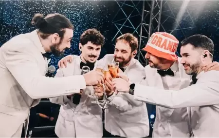 La tercera edici�n de P�rense de Manos no solo llen� el estadio de Hurac�n sino que pulveriz� los registros del streaming nacional