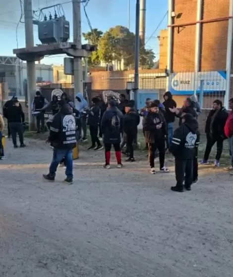La clausura repentina de una planta de neum�ticos en C�rdoba dej� a 40 trabajadores en la calle