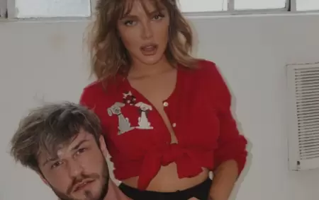 Sof�a "La Reini" Gonet volvi� a las redes con una producci�n de fotos navide�as muy sexys.