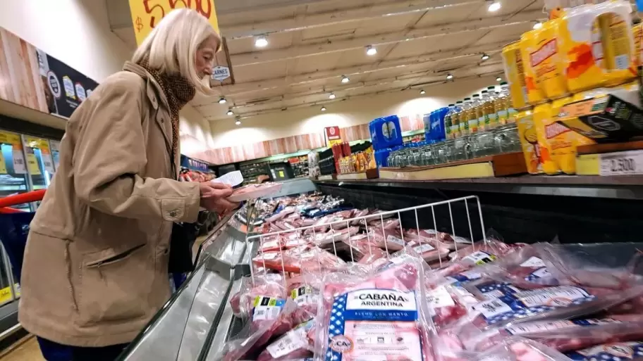 Tras varios meses de se�ales positivas, el gasto de las familias volvi� a caer en noviembre.