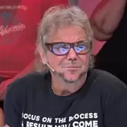 Beto Casella fingi� demencia respecto a las denuncias de maltrato sobre su hijo y lo convoc� a Bendita