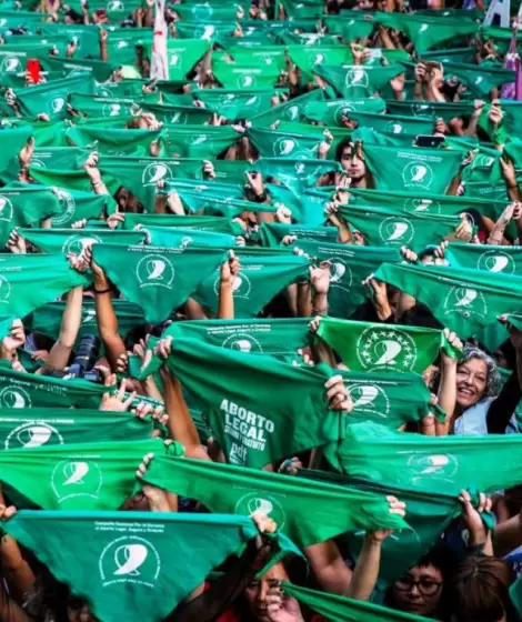 Pa�uelazo por el aborto legal