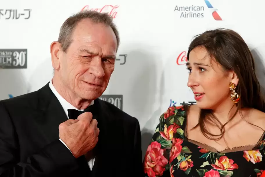 La hija de Tommy Lee Jones fue hallada muerta en un hotel de lujo