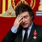 Todos contra el DNU que reforma la SIDE, menos el PRO que decidi� esperar a Javier Milei