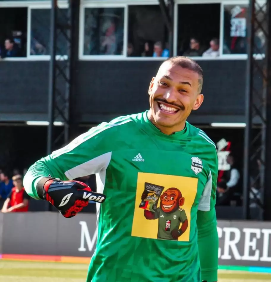 Tras la denuncia, Platense lo desvincul� del equipo y fue all� cuando lo tom� Riestra