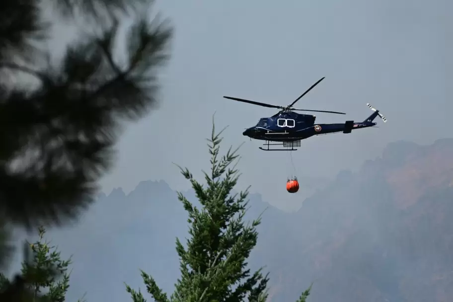 Incendios forestales intencionales en El hoyo, Chubut