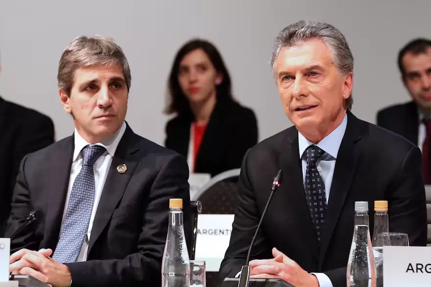 Luis Caputo y Mauricio Macri