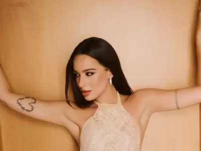 Flor Jazm�n Pe�a