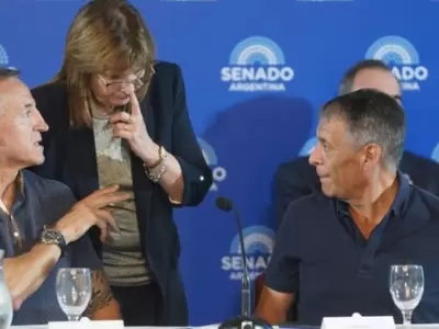 Bullrich junto a Arg�ello y Sola de la CGT