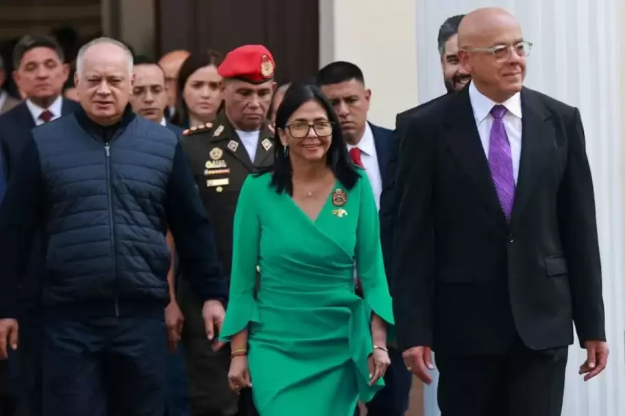 Delcy y Jorge Rodríguez anunciaron que liberarán presos políticos en Venezuela