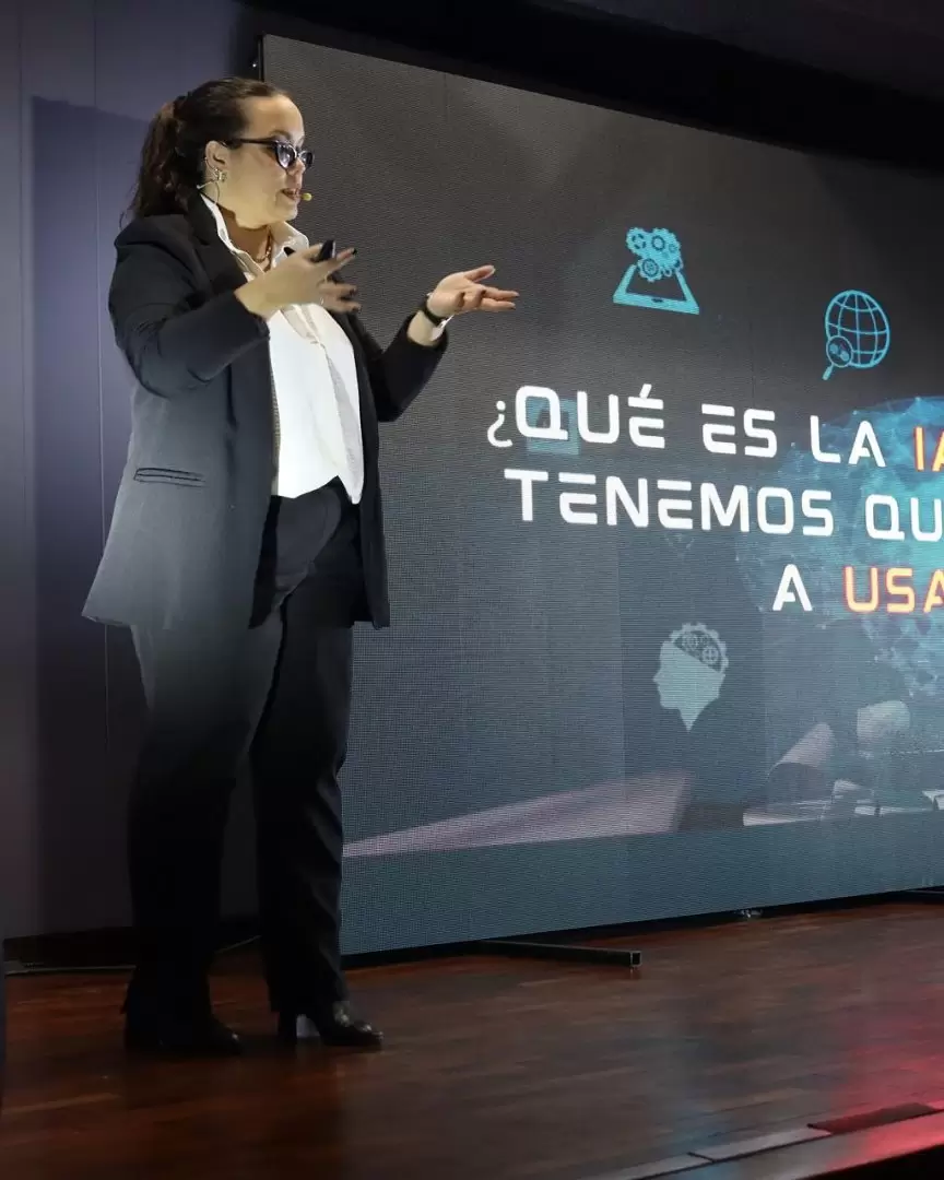 Bel�n Ortega, especialista en IA