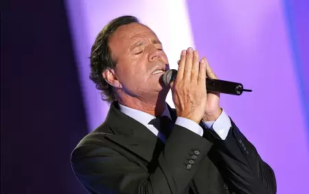 Julio Iglesias