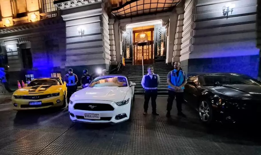 L-Gante y la China Su�rez, salpicados por una causa de contrabando de autos de lujo valuados en m�s de $500 millones