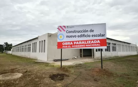 Obra p�blica paralizada