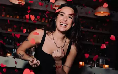 Flor Jazm�n Pe�a