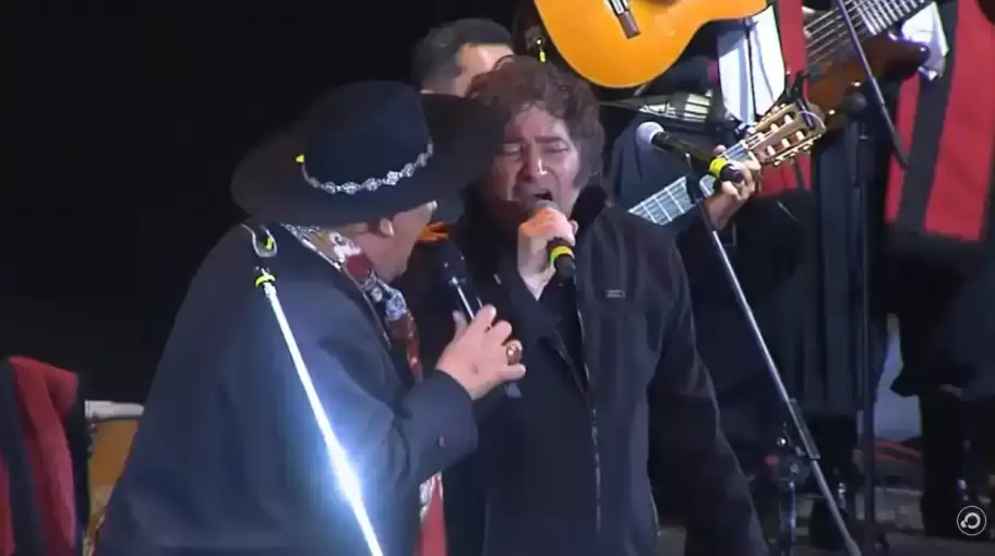 El Chaque�o Palavecino y Javier Milei