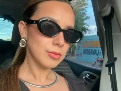 Agostina P�ez tiene 29 a�os, es santiague�a y abogada