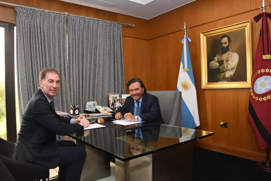 Santilli en su reuni�n con Saenz