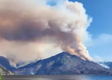 Una columna de humo se vio en la zona de Puerto Patriada y gener� la alerta entre los vecinos.