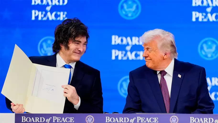 Trump y Milei en la inauguración del Consejo de la Paz