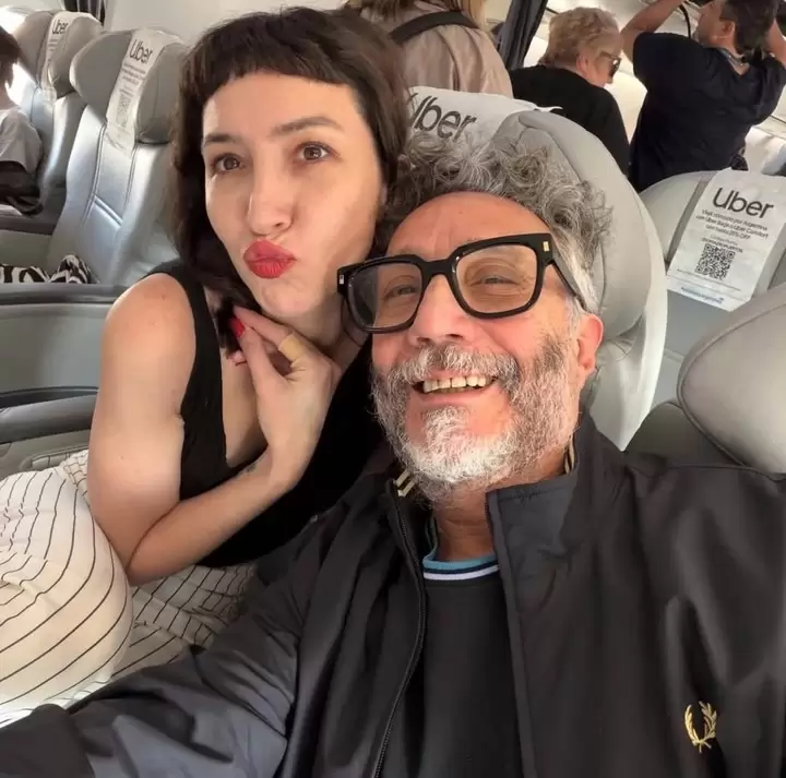 Sof�a Gala y Fito P�ez, entre flores, m�sica y "te amo"