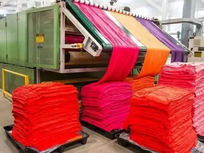 La industria textil es el sector manufacturero m�s golpeado por la apertura indiscriminada de importaciones.
