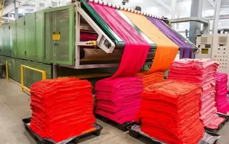 La industria textil es el sector manufacturero m�s golpeado por la apertura indiscriminada de importaciones.