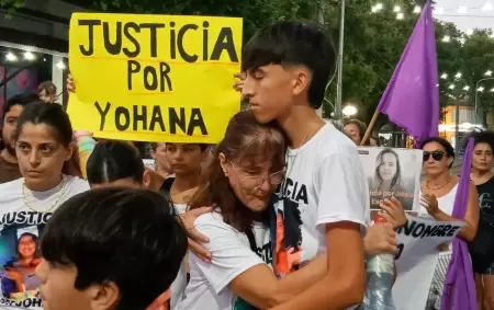 Amigos, familiares y vecinos piden justicia por Yohana Pamela Escudero