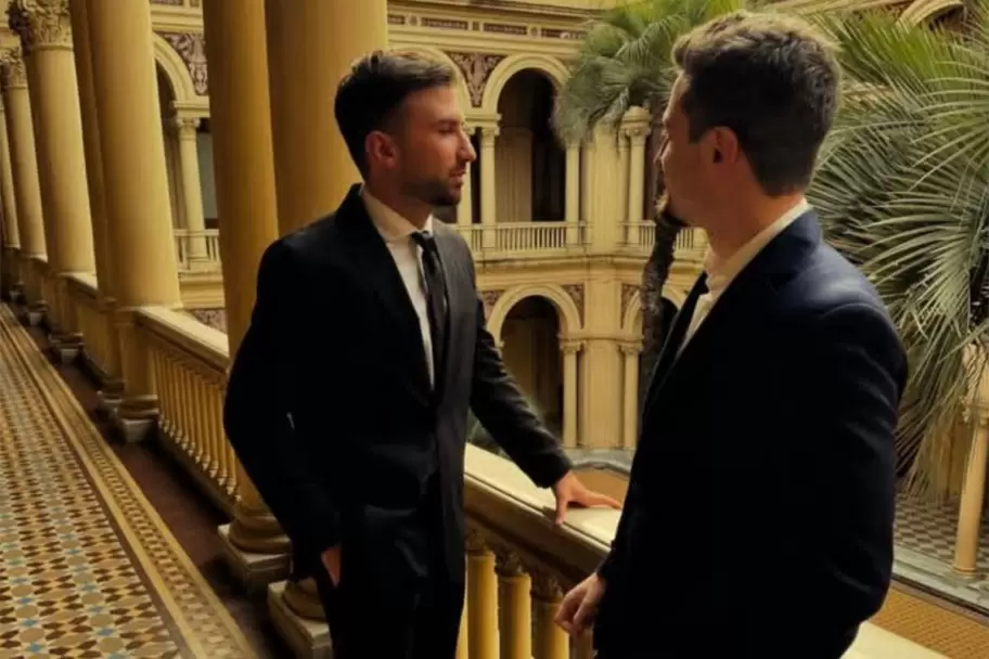 Mauricio Novelli y�Manuel Terrones Godoy