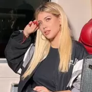 Carteras viejas, estantes baratos y un palito a Icardi: Wanda Nara recibi� una propuesta indecente