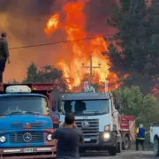 La Patagonia en llamas: brigadistas contra el fuego, rutas cortadas y la sombra de la miseria humana